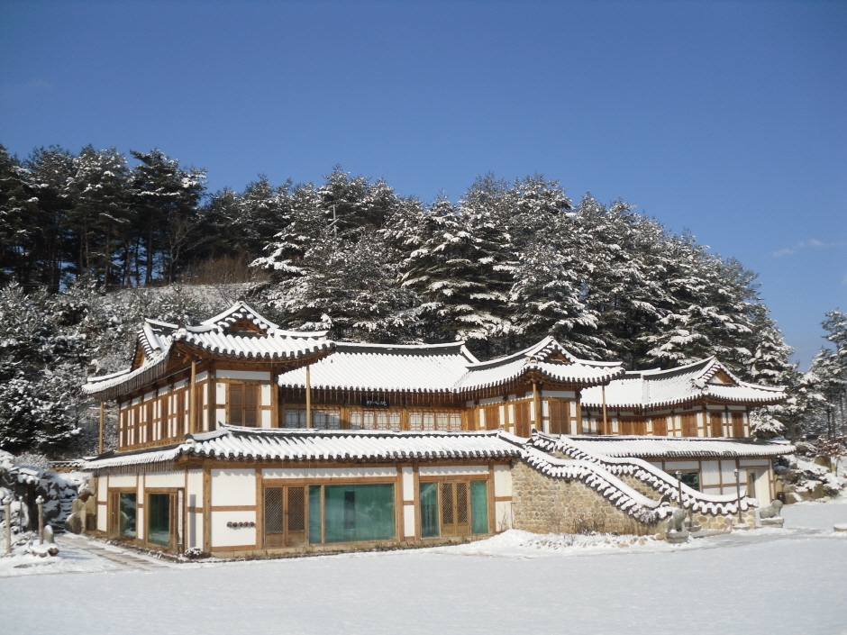 Центр традиционной корейской кухни и культуры 