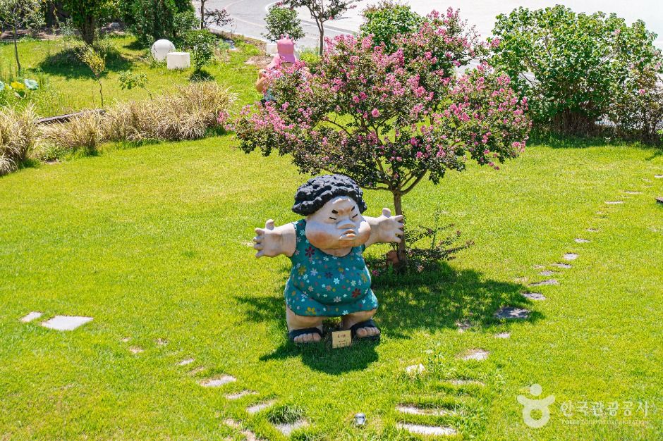 못난이미술관