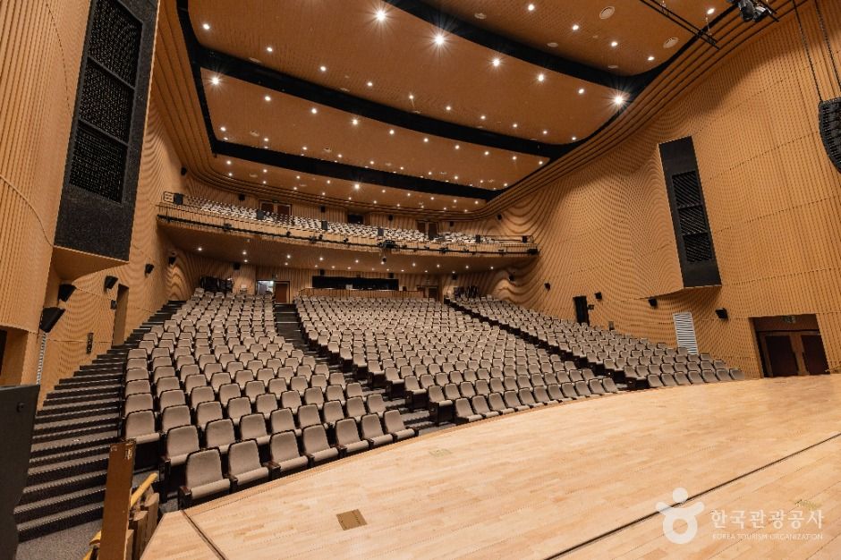 제천예술의전당