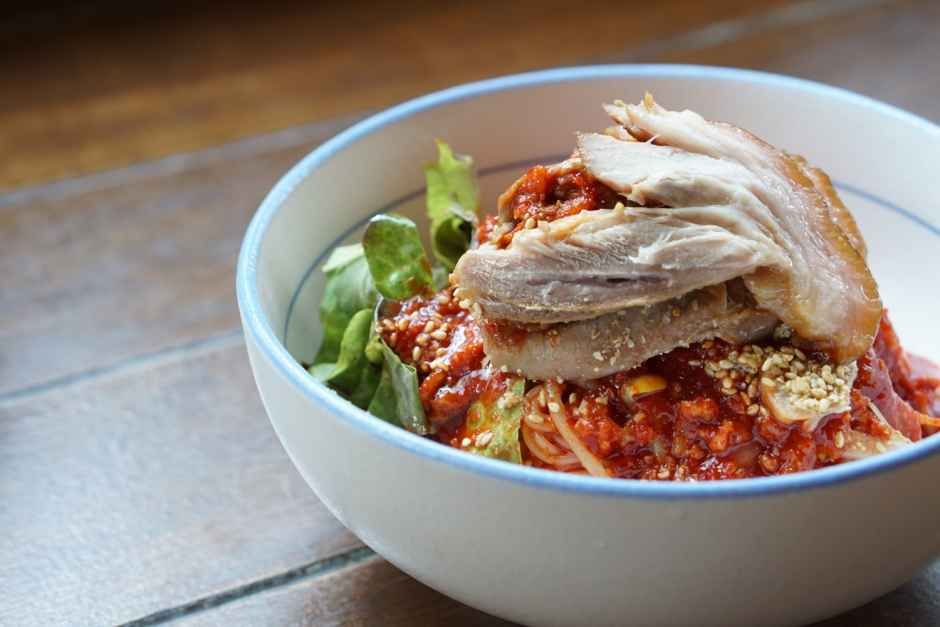 thumbnail-1984그수육집칼국수-1