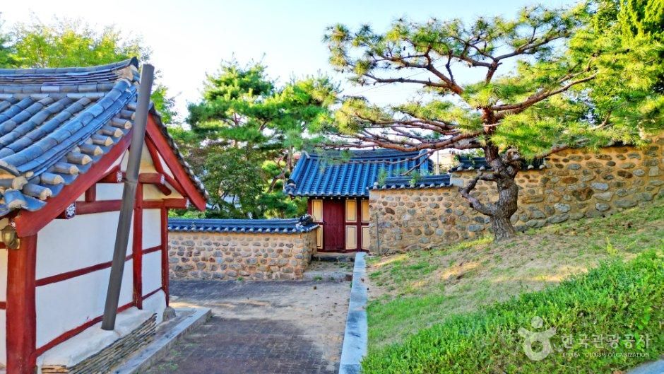 thumbnail-청주 표충사-10