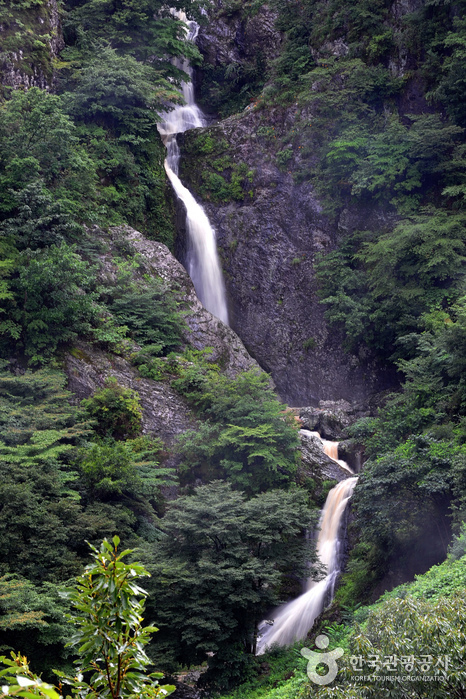 Wasserfall Wibongpokpo (위봉폭포)