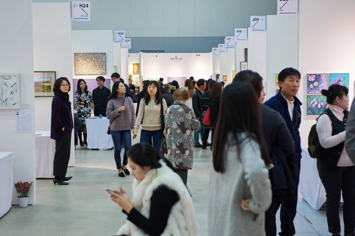 부산국제아트페어 2017 사진4