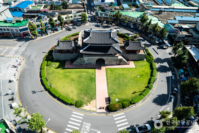 Puerta Pungnammun de Jeonju (전주 풍남문)