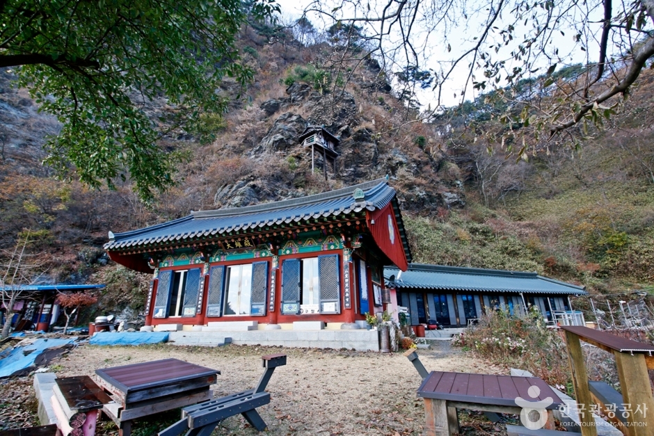 Gujeolsa Temple (구절사)