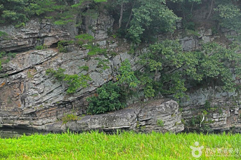 운교리 삼각주 퇴적층