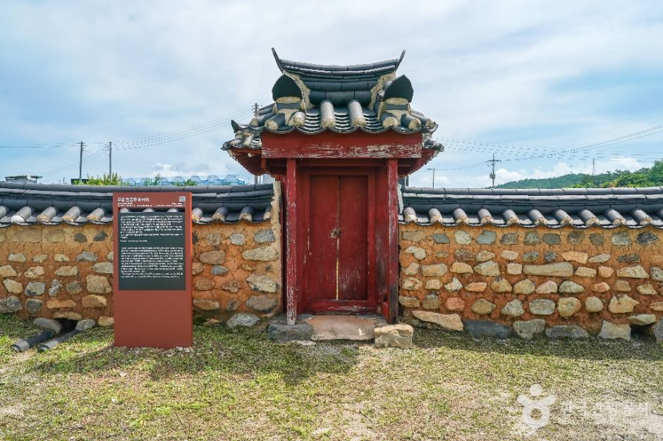 포은정몽주유허비