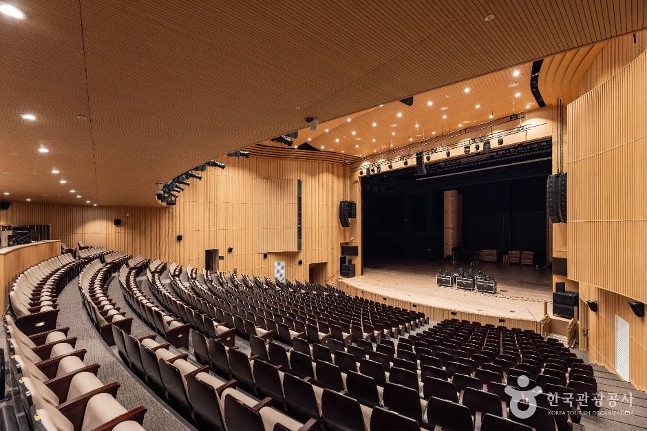 제천예술의전당