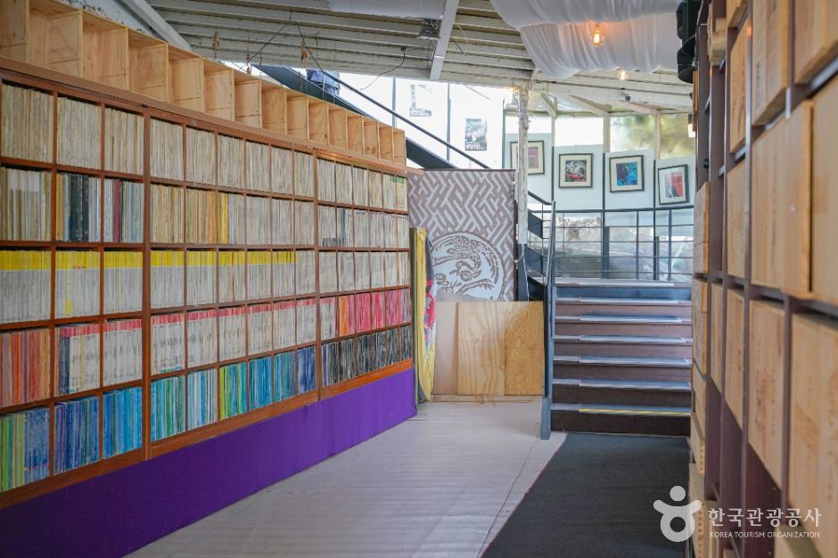 리홀뮤직갤러리