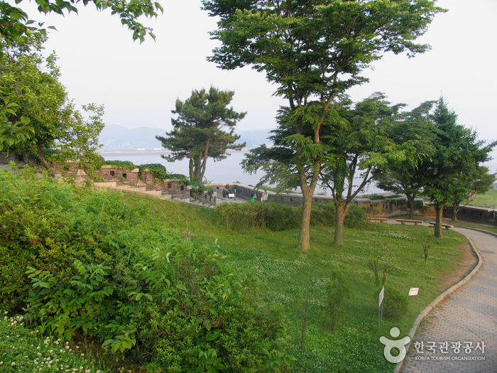 Gapgot Fortification (갑곶돈대)