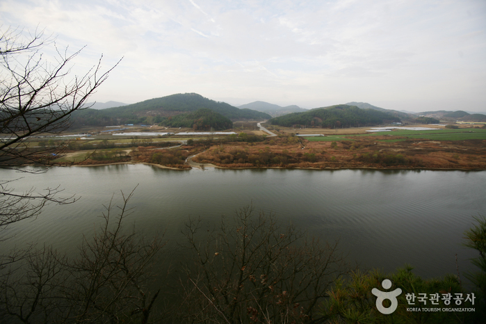 Busosanseong Fortress of Buyeo (부여 부소산성)