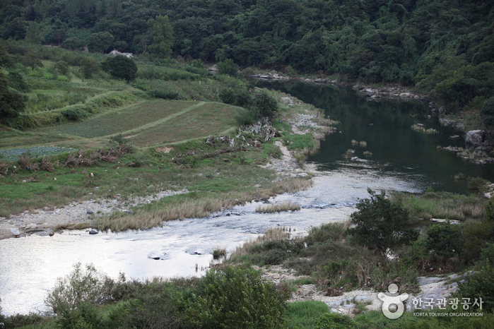 Gudam Village
