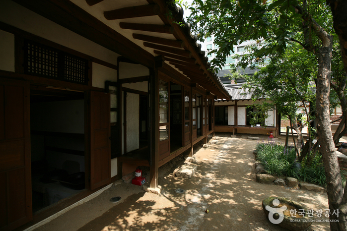 House of Yi Sang-hwa (이상화 고택)