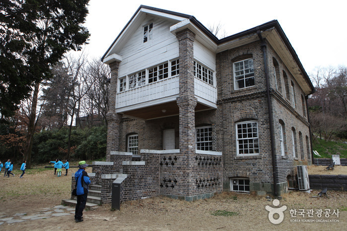 ウィルソン宣教師私宅（우일선 선교사 사택）