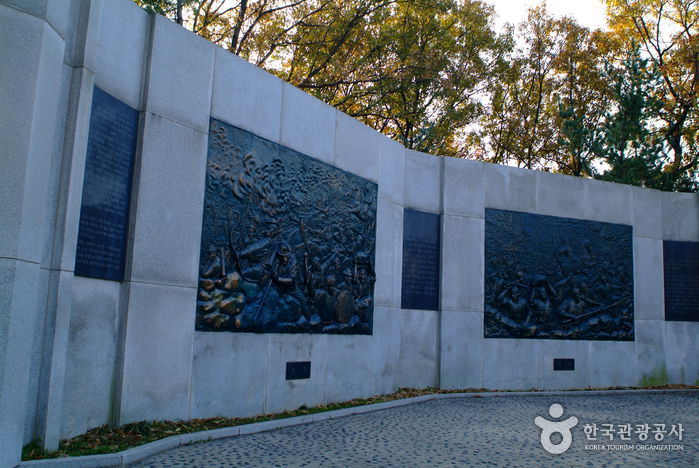 Haengjusanseong Fortress (행주산성)
