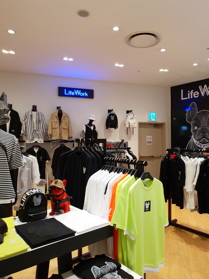 Life Work - Lotte Department Store Pyeongchon Branch [Tax Refund Shop] (라이프워크 롯데백화점평촌점)
