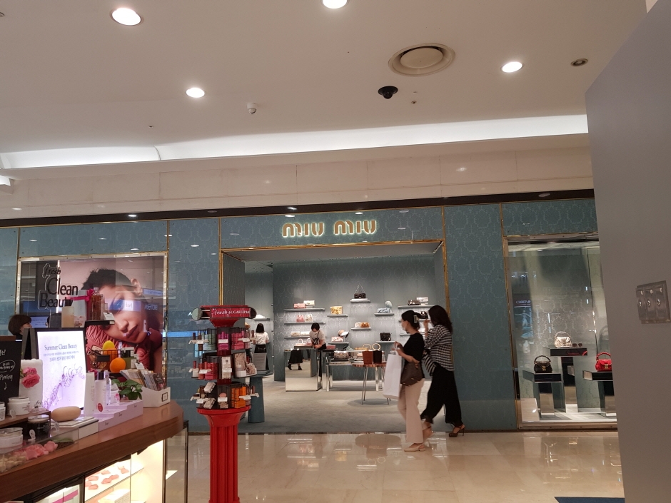 Miu Miu - Lotte Busan Branch [Tax Refund Shop] (미우미우 롯데 부산점)