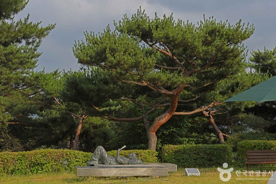 예당호 조각공원