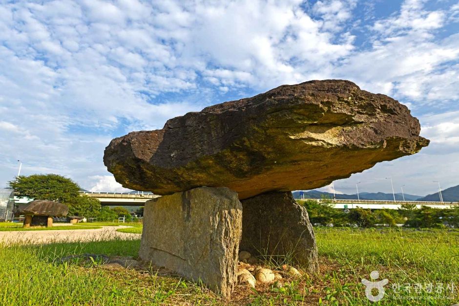 천전리 지석묘군