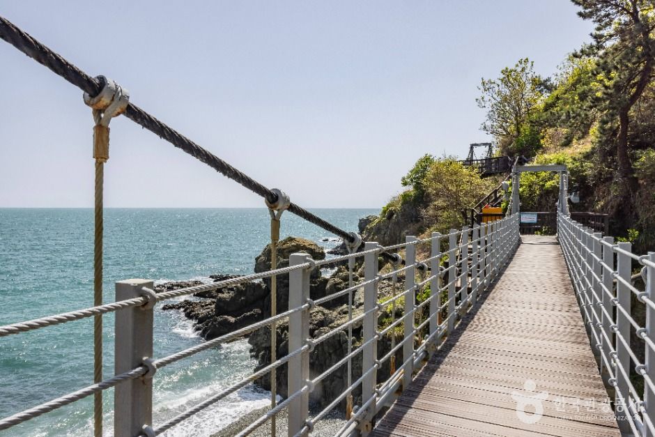 thumbnail-이기대 (부산 국가지질공원)-47