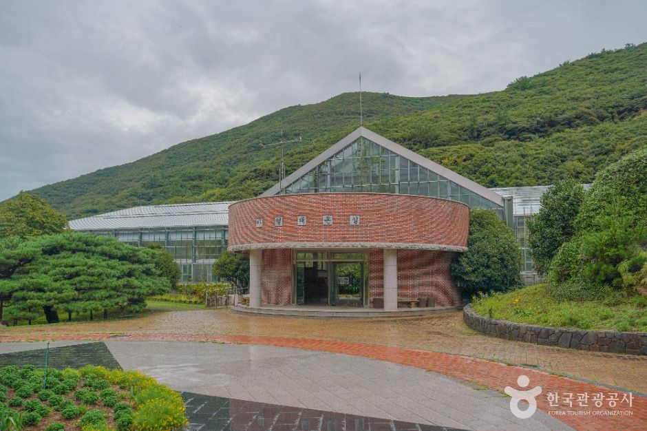 thumbnail-완도수목원-13