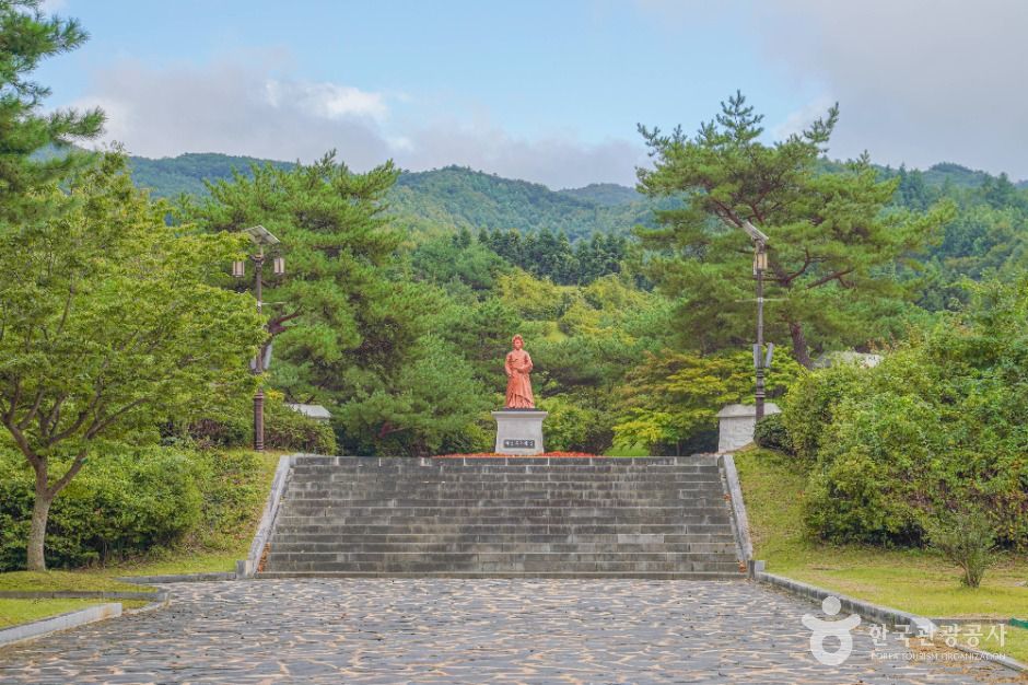 thumbnail-논개생가-11