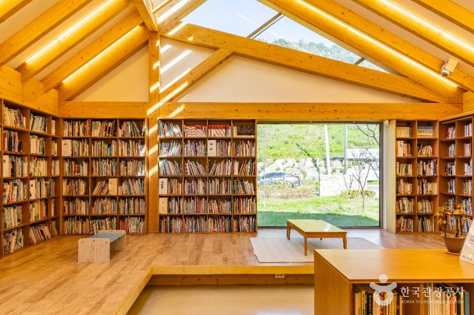 서울_천왕산 책쉼터 (5)