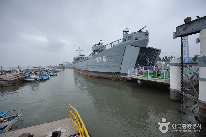 Jinpo Maritime Theme Park (진포해양테마공원)
