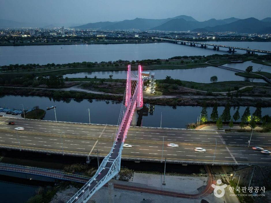 thumbnail-금빛노을브릿지-20