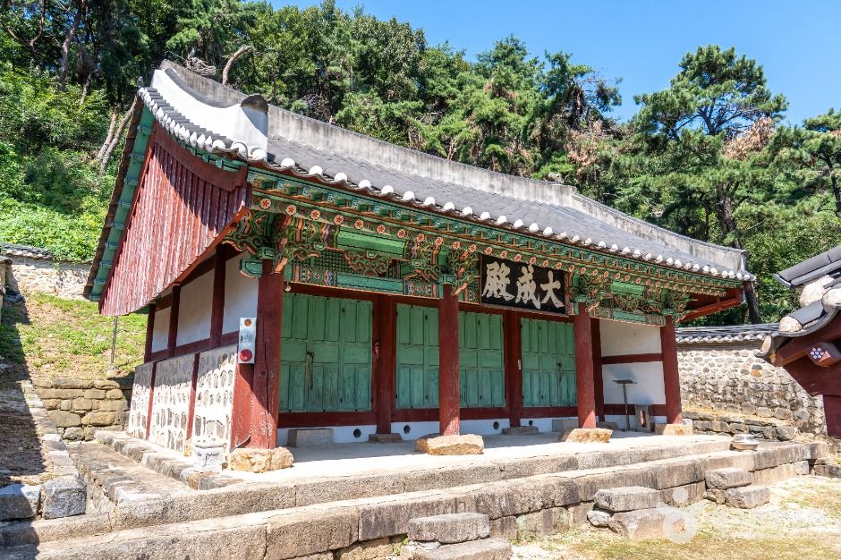 thumbnail-진위향교-4