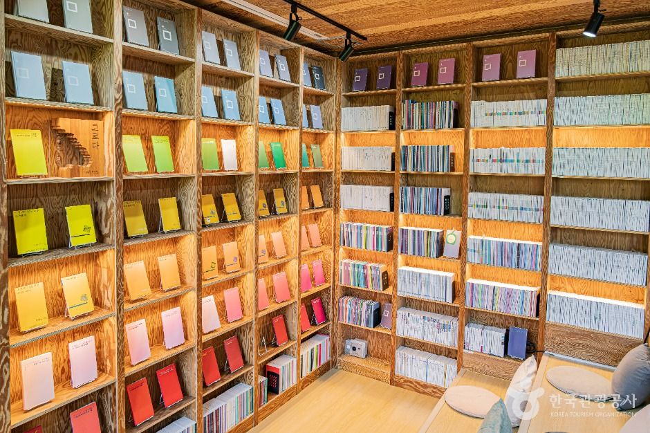 전주_학산숲속시집도서관 (3)