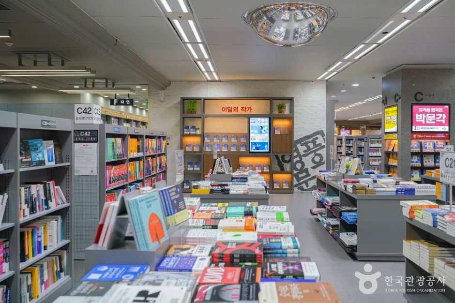 서울_영풍문고 종로점 (6)