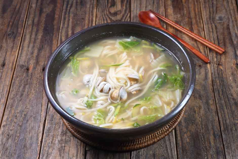 thumbnail-1984그수육집칼국수-3