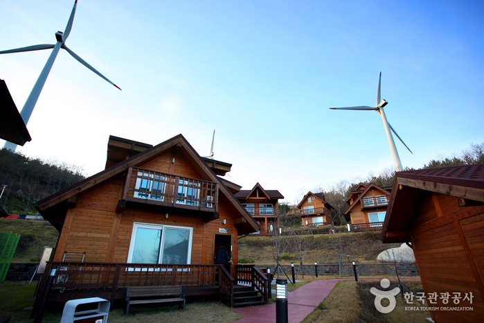 Yeongdeok Wind Farm (영덕풍력발전단지)