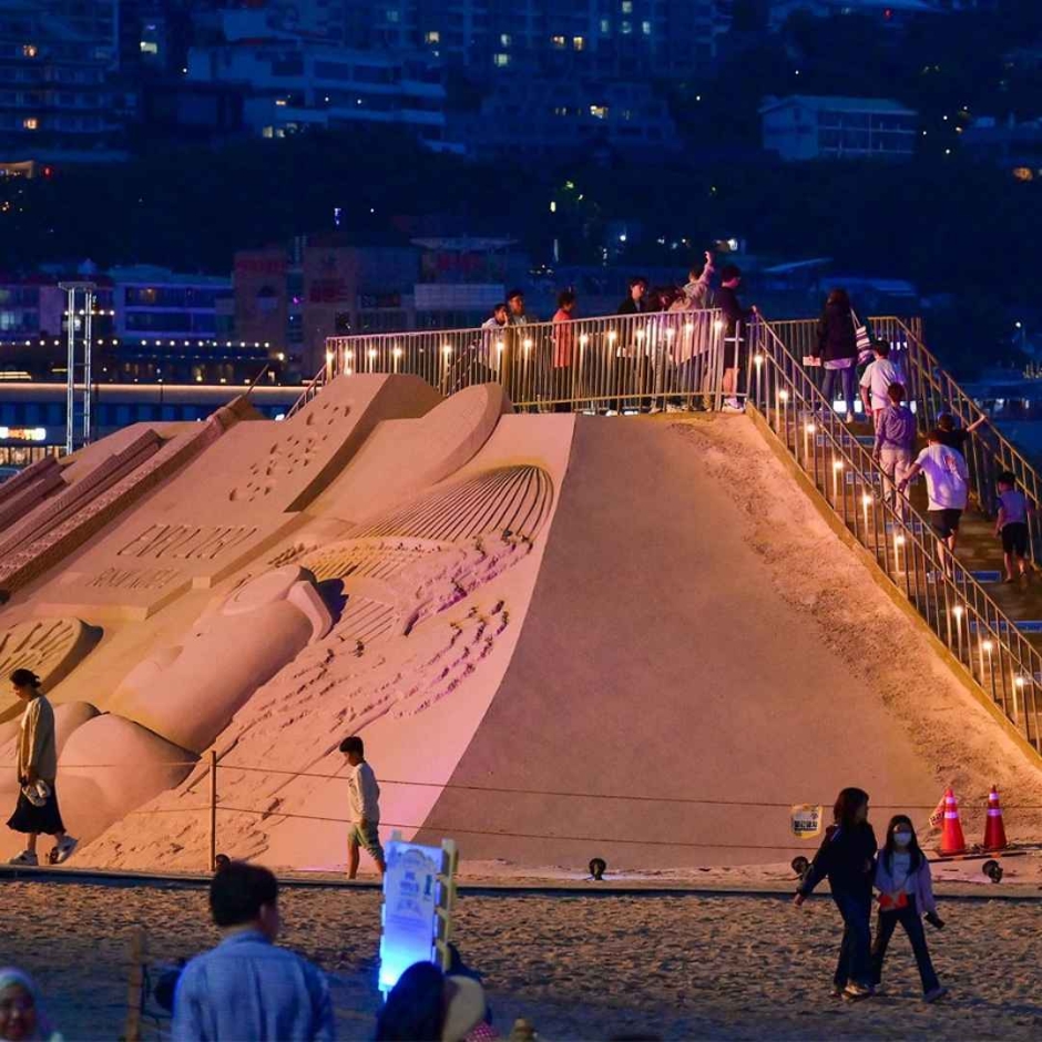 海雲台砂祭り（해운대 모래축제）