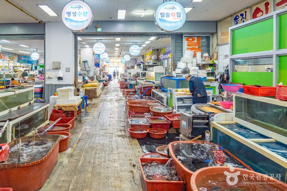 thumbnail-죽변수산물시장-4