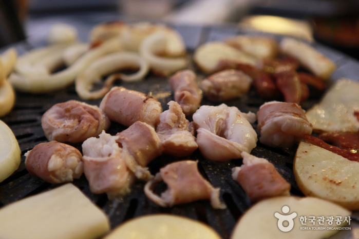 찜갈비·막창·닭똥집…대구에 먹으러 갑니다! | 네이트 판