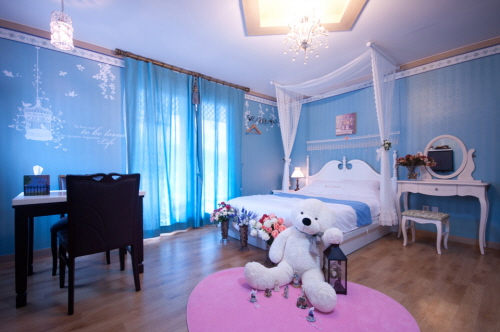 Attimua Guesthouse & Pension (아띠무아 게스트하우스&펜션)