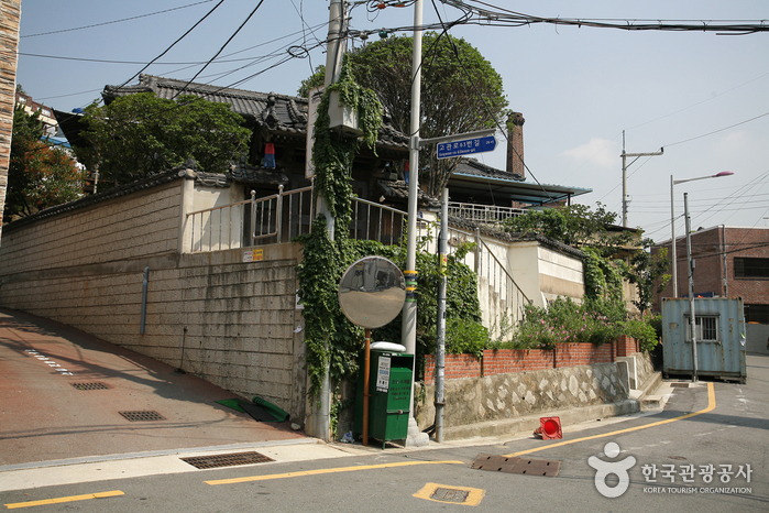 釜山 水晶洞日本式家屋（부산 수정동 일본식 가옥）