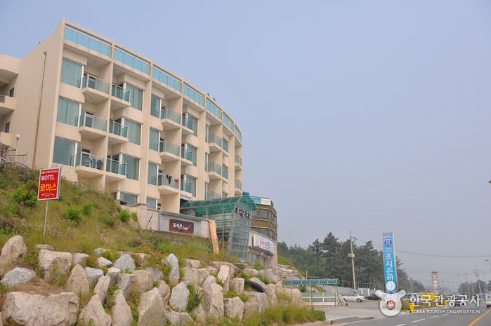 江陵四季沙滩观光酒店(강릉 포씨즌비치관광호텔)