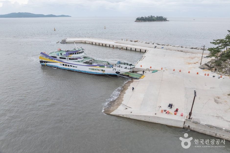 증도 왕바위여객선터미널
