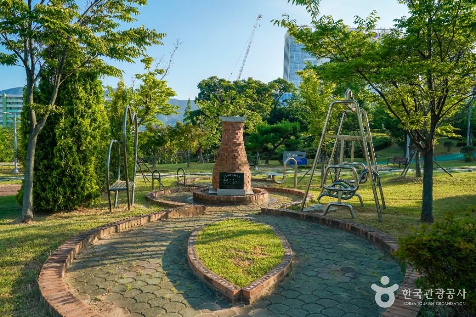 thumbnail-기업사랑공원-2