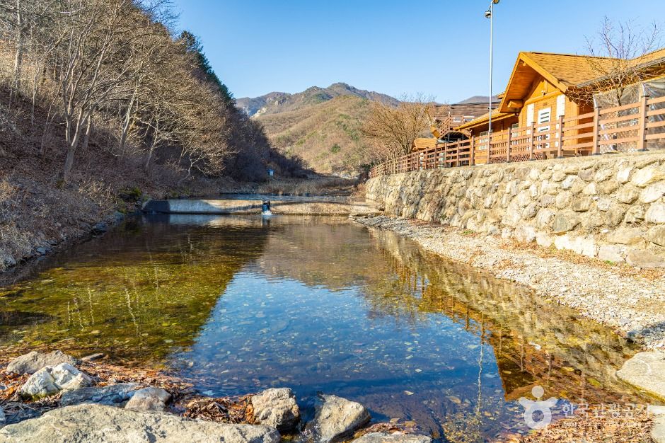 궁터별무리마을