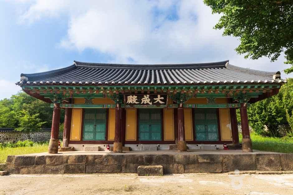 thumbnail-태안향교-9
