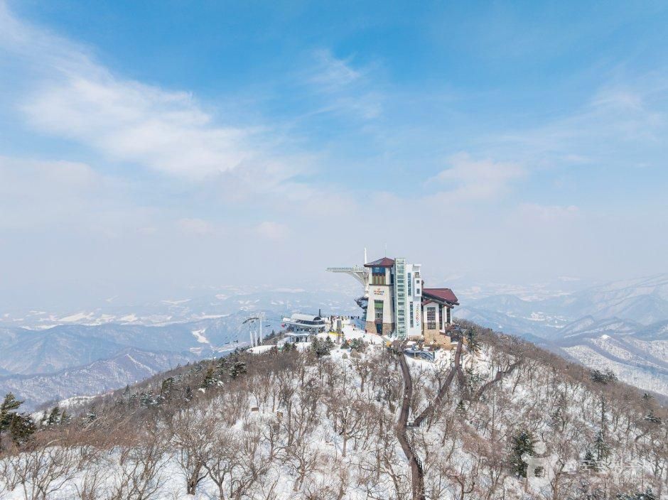 thumbnail-Balwangsan Cable Car (발왕산 관광케이블카)-11