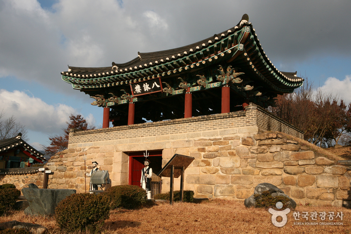 Cheongpung Cultural Heritage Complex (Cheongpung Cultural Heritage Complex)(청풍문화재단지)