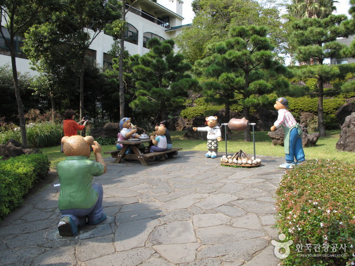 Teddy Bear Museum (제주 테디베어뮤지엄)