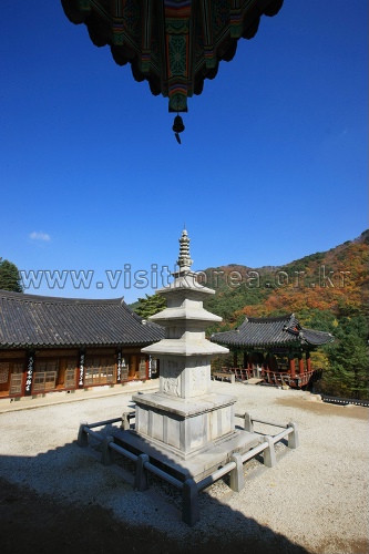 Guryongsa Temple (구룡사)