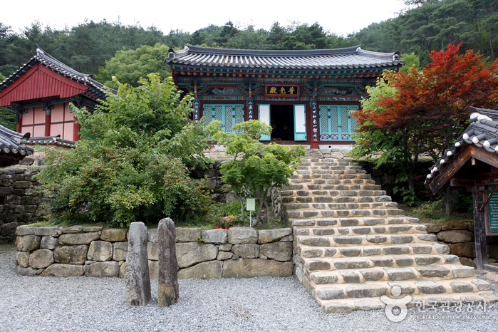 도림사의 법당인 보광전.