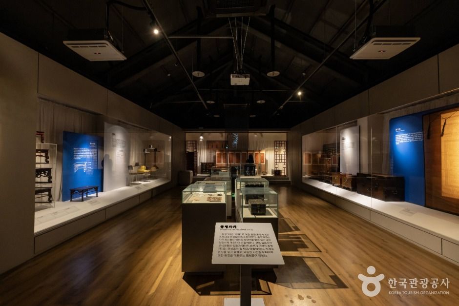 thumbnail-통영시립박물관-8